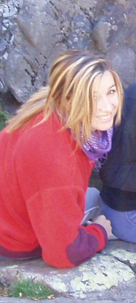 Elena Aker, arpista. Aker y su sonrisa Elena Aker, arpista. Aker y su sonrisa